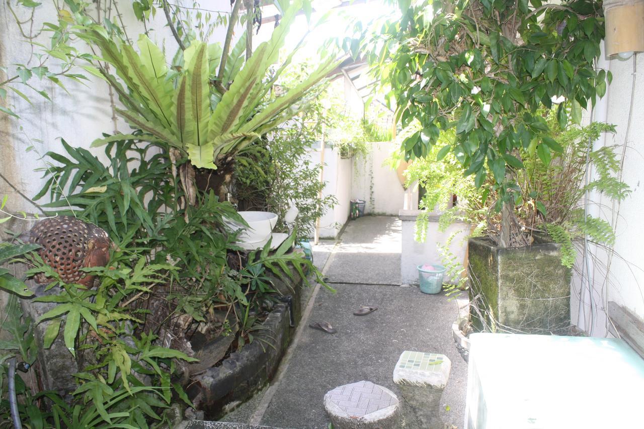 Gusti Homestay Kerobokan Exterior foto